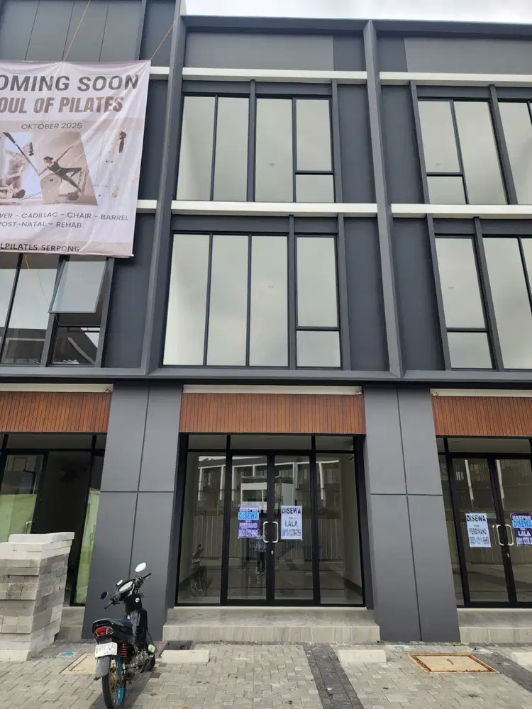 Disewakan ruko 3 lantai Hampton Avenue Gading Serpong