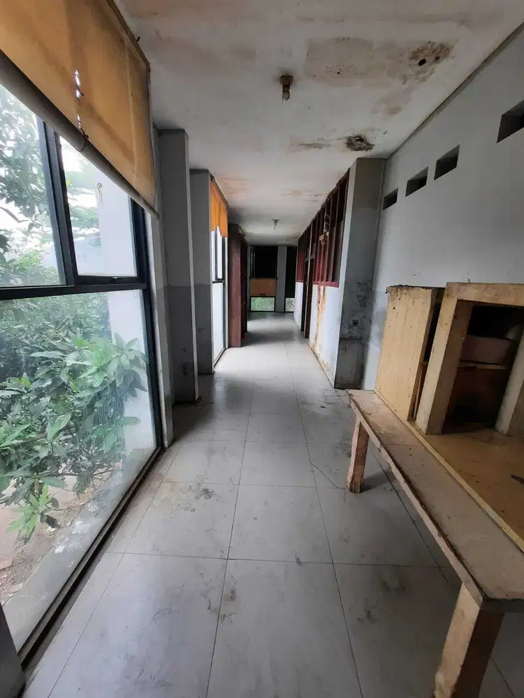 Dijual Gudang dan 2 Kavling Daerah Cipondoh Pinang