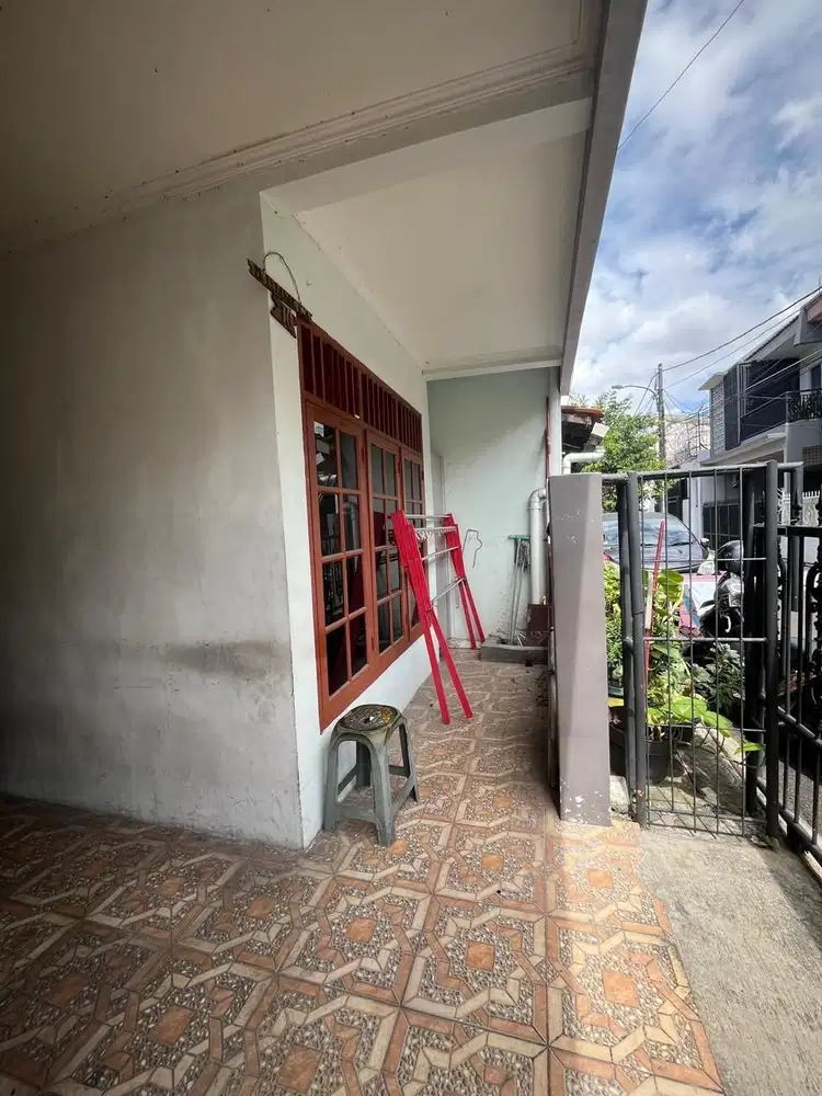 Termurah Rumah SHM Lokasi Strategis di Rawamangun, Jakarta Timur