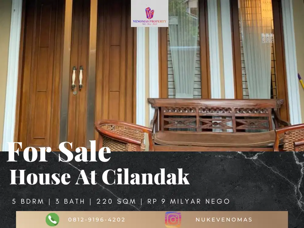 Dijual Rumah di Cilandak 5 Kamar Tidur Arah Timur
