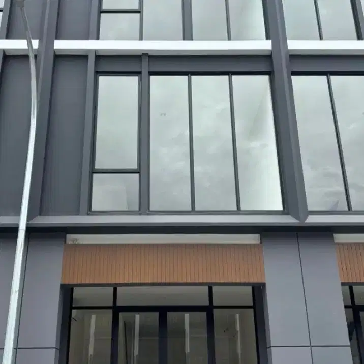 Dijual Ruko Hampton Baru 3 Lantai Paramount Gading Serpong