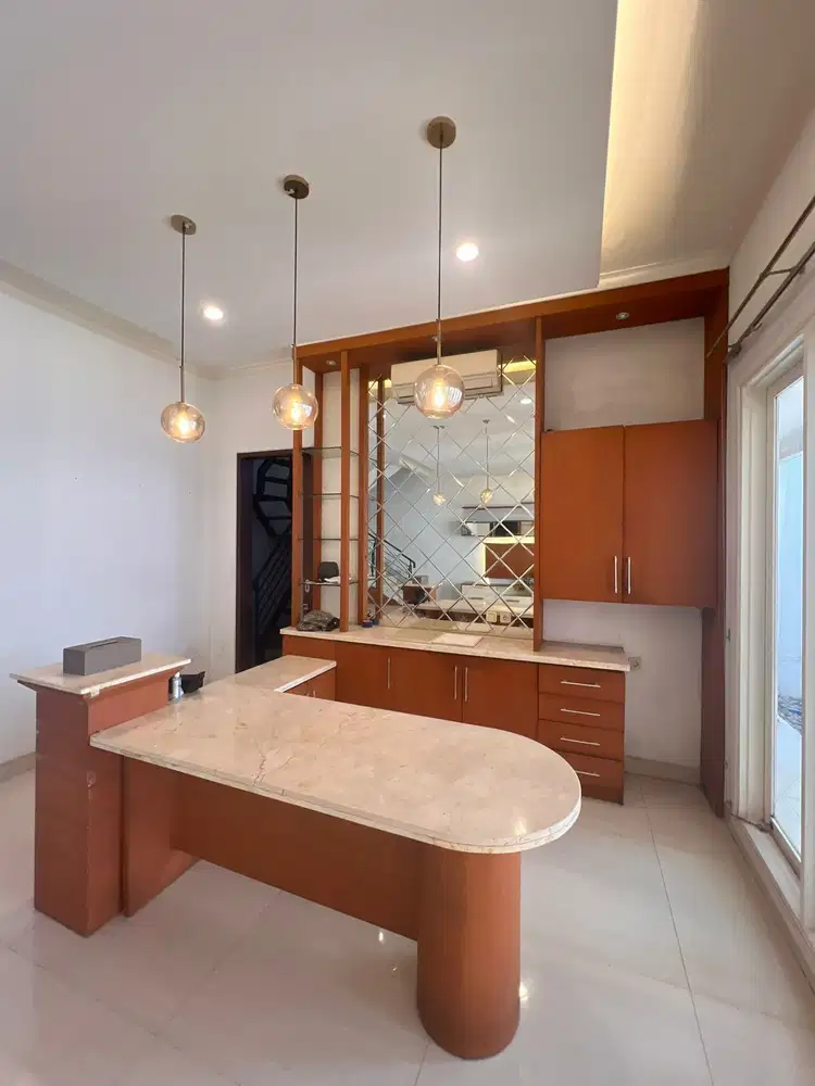 Rumah Full Furnished Cakep, Sutera Onyx Alam Sutera