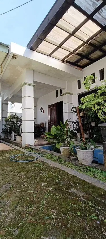 Dijual Rumah Cantik Terawat  jalan Anggaran Marendal