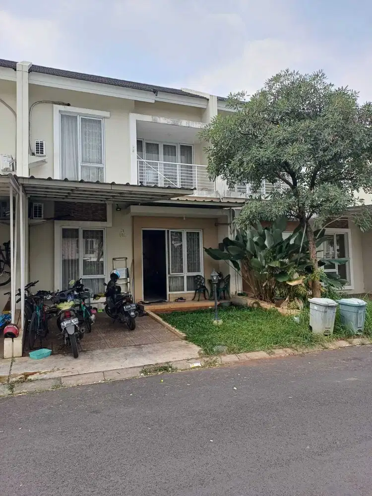 Rumah 2 Lantai di Paradise Resort Ciputat Tangsel