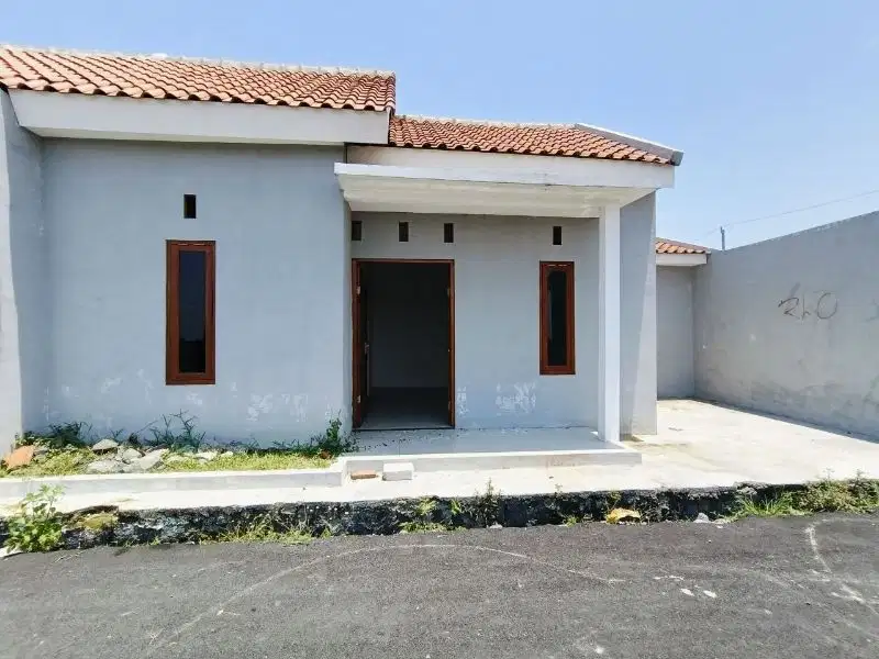Rumah Murah Bonus Pagar Kanopi di Trosemi Gatak Sukoharjo (AT)