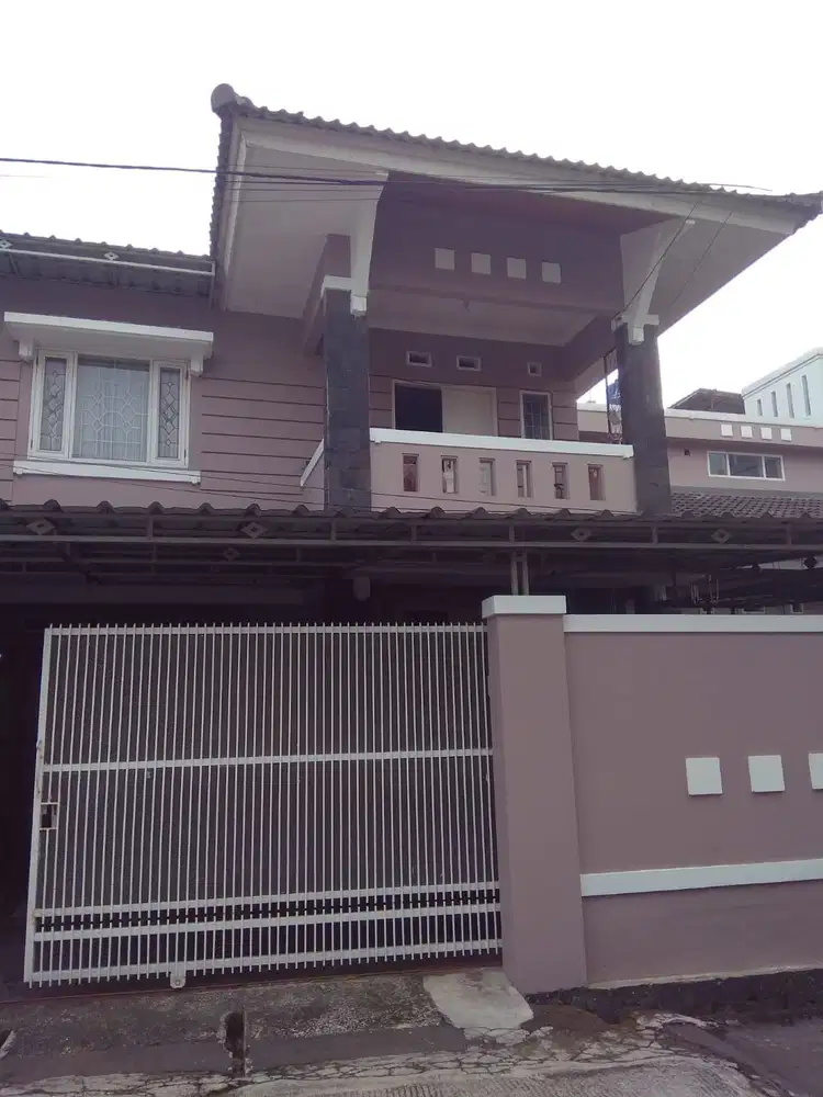 Rumah 2 Lt Bright di Turangga Buahbatu dkt Cijagra Suryalaya SMAN 8