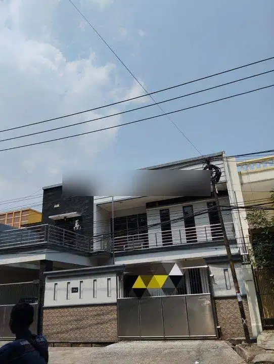Dijual Rumah 3 Lantai Mewah Citra Garden Jakarta barat