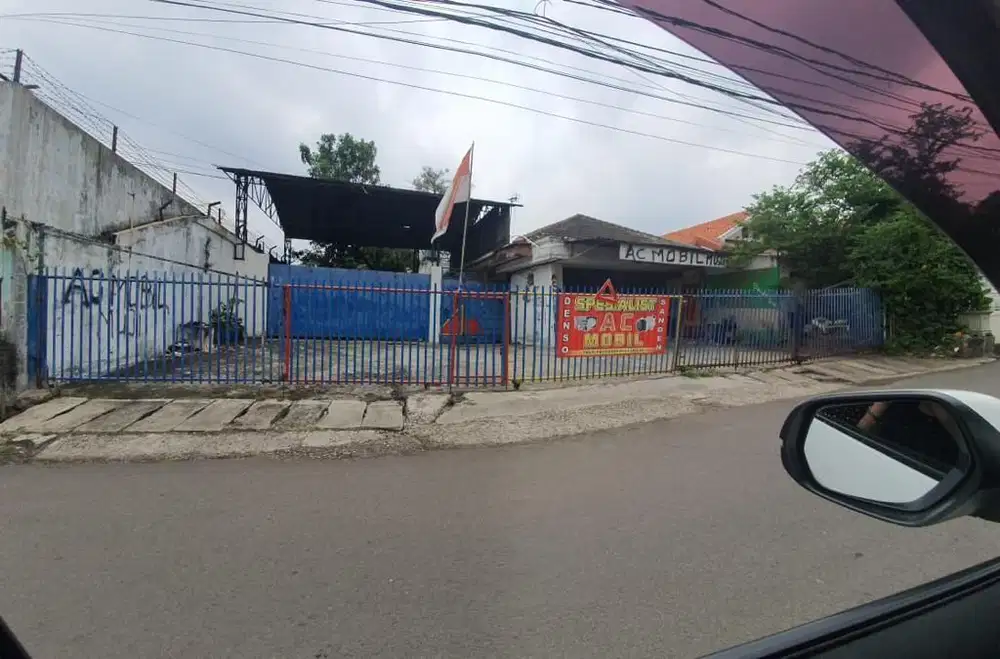 Duren sawit jakarta timur hit tanah nol jalan