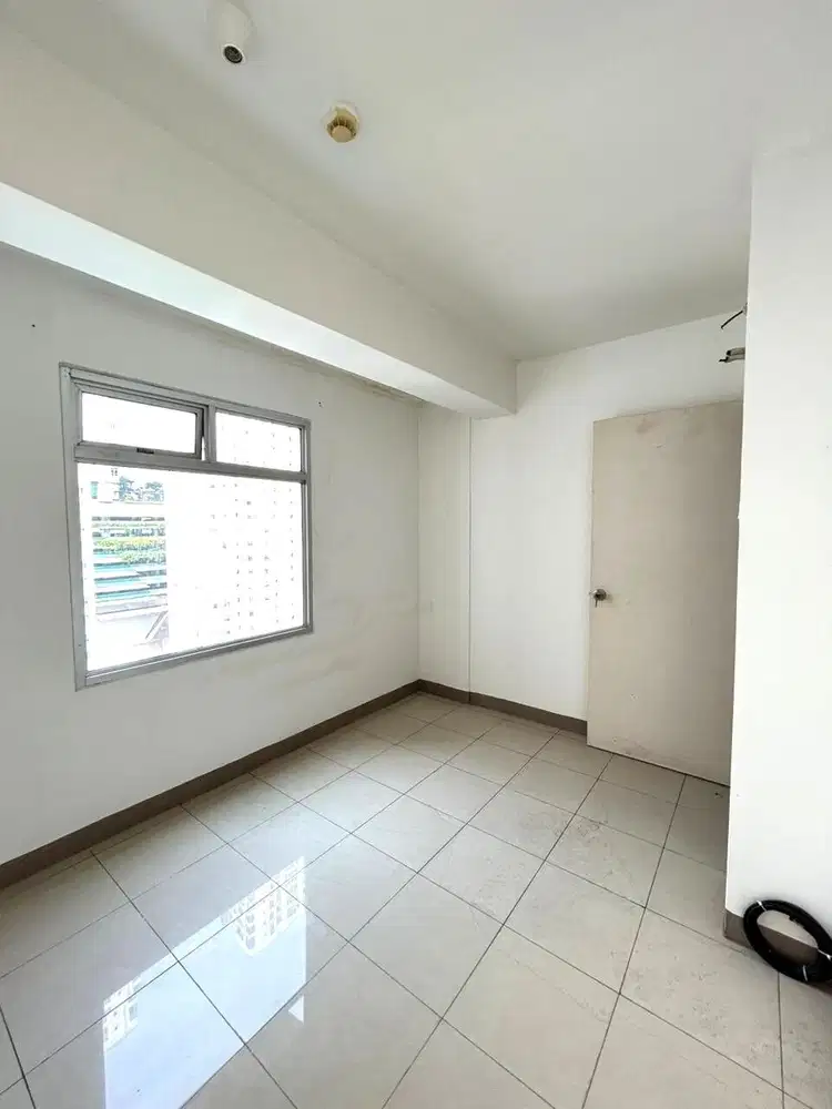 Apartemen Green Bay 2BR Unfurnished View Pool