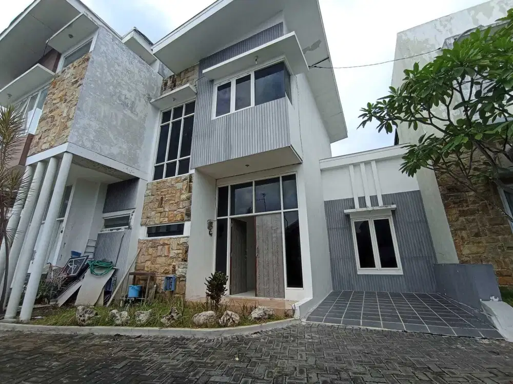 DIJUAL RUMAH BARU MINIMALIS MODERN DI JALAN IKAN HIU, SOEHAT, MALANG