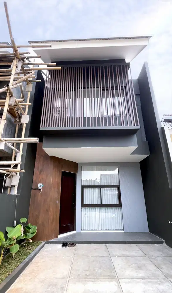 SUPER LUAS RUMAH MEWAH 800 JUTAAN AKSES DEKET TOL