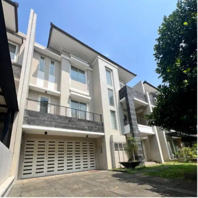 Alam Sutra Onyx Rumah Lebar 12 , 3 lantai, Timur, Full Furnish