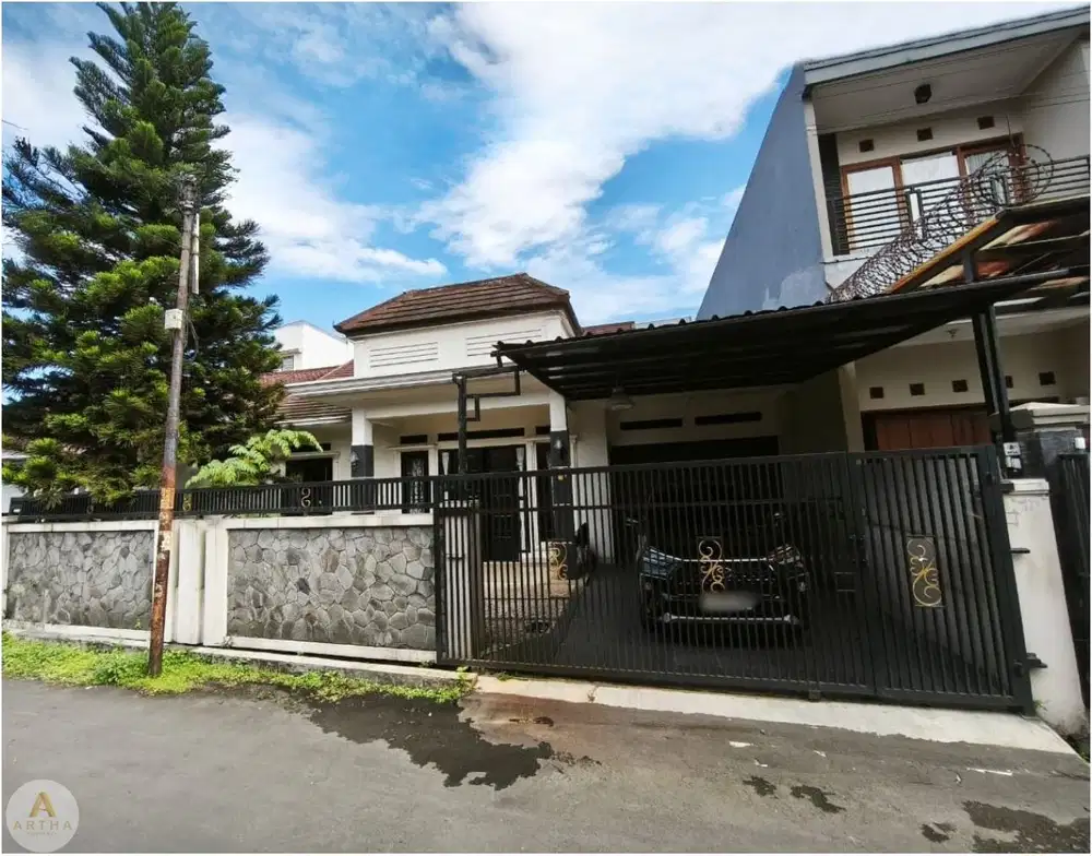 Rumah Minimalis Siap Huni di Batu Indah Batununggal Bandung