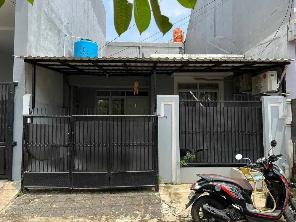 Rumah Serpong Regency Melati Mas dekat Sekolah Athalia, Candle Tree