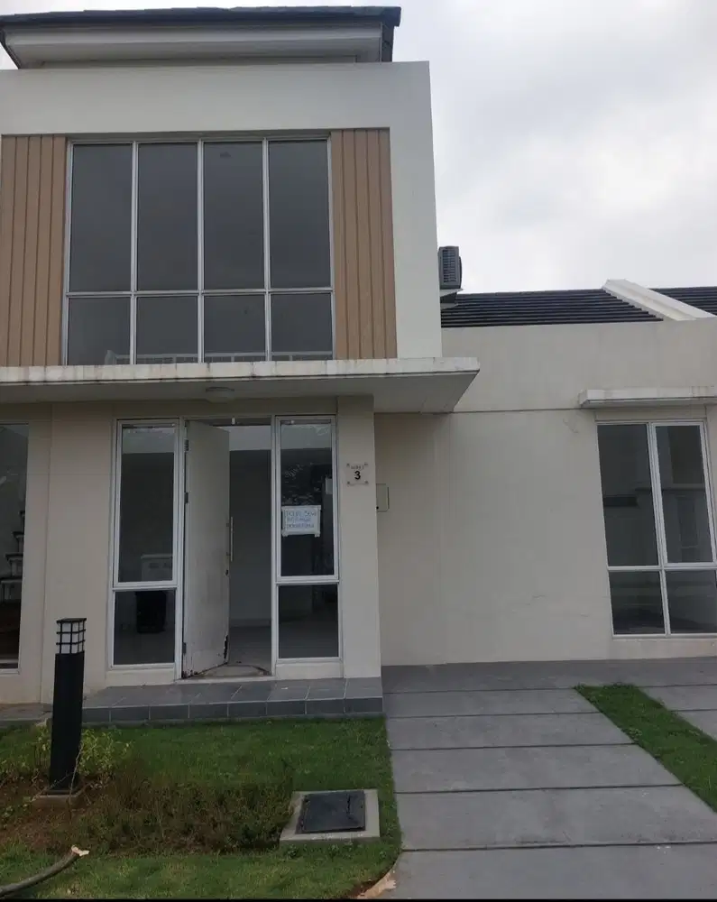 Jual Rumah 2 Lantai Petals Paramount Murah 1.4M