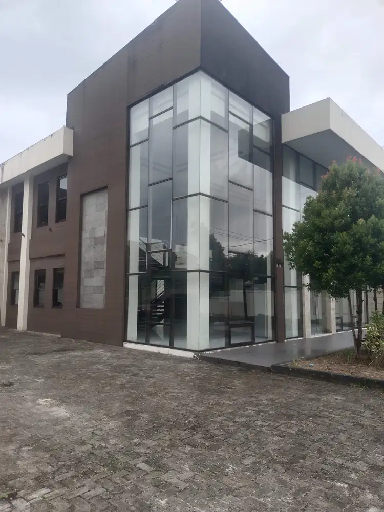 Dijual Kantor lahan 2.440m