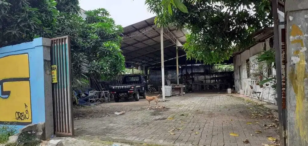 Di Jual Cepat Tanah Strategis Bekas Workshop