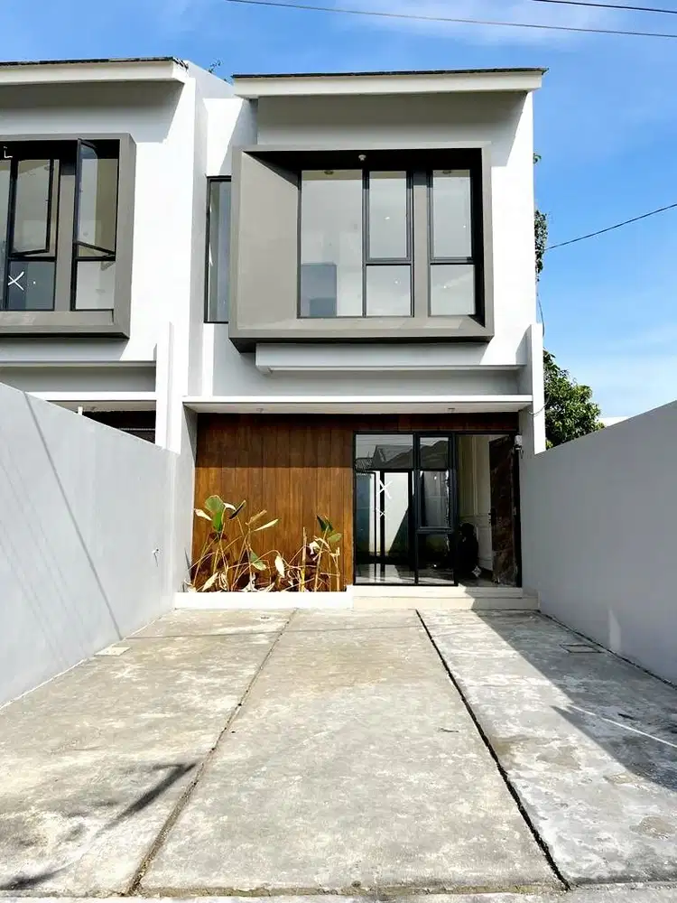 Rumah Terlaris dengan Tanah&bangunan Luas diJatiasih Bekasi strategis