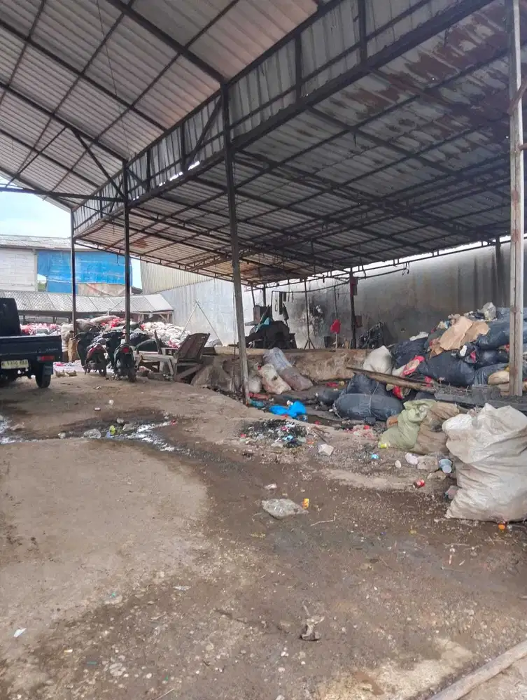 Di jual gudang pangkalan 2 norogong sumur batu Bekasi