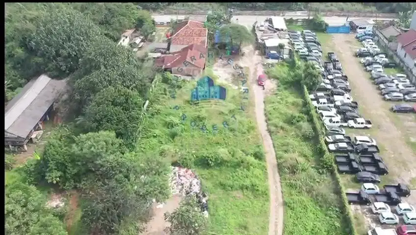 Tanah Di Legok Di Jalan Raya Legok-Karawaci, Tangerang - Banten.