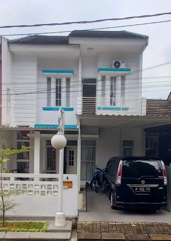 Rumah Minimalis Depan Taman di Perumahan BCC Bukit Cimanggu City