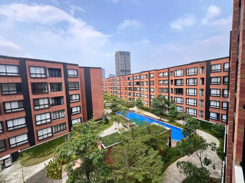 Disewakan Apartment Low Rise Premium Lloyd Alam Sutera 3BR furnish
