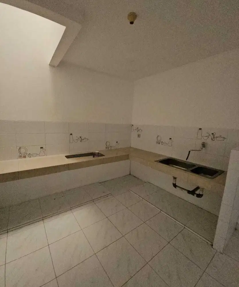 Dijual Rumah Taman Semanan Indah Jakarta Barat