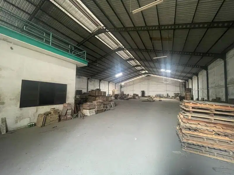 MARGOMULYO INDAH LOKASI PERGUDANGAN DKT TOL,PERAK