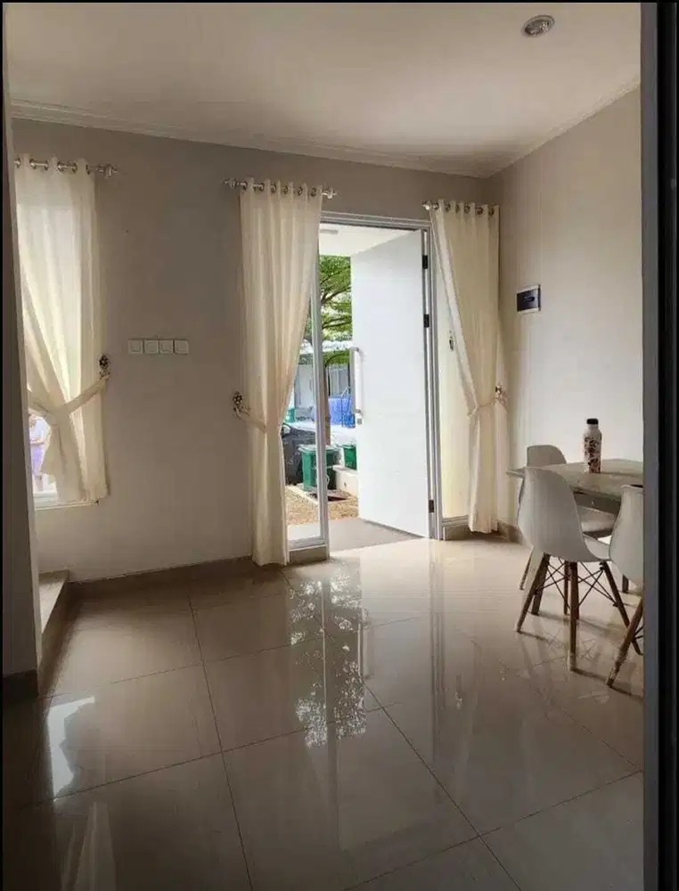 Rumah 2 Lantai Bebas Banjir di Citraland Cibubur