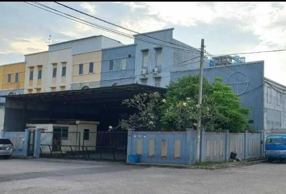 disewakan gudang di pik