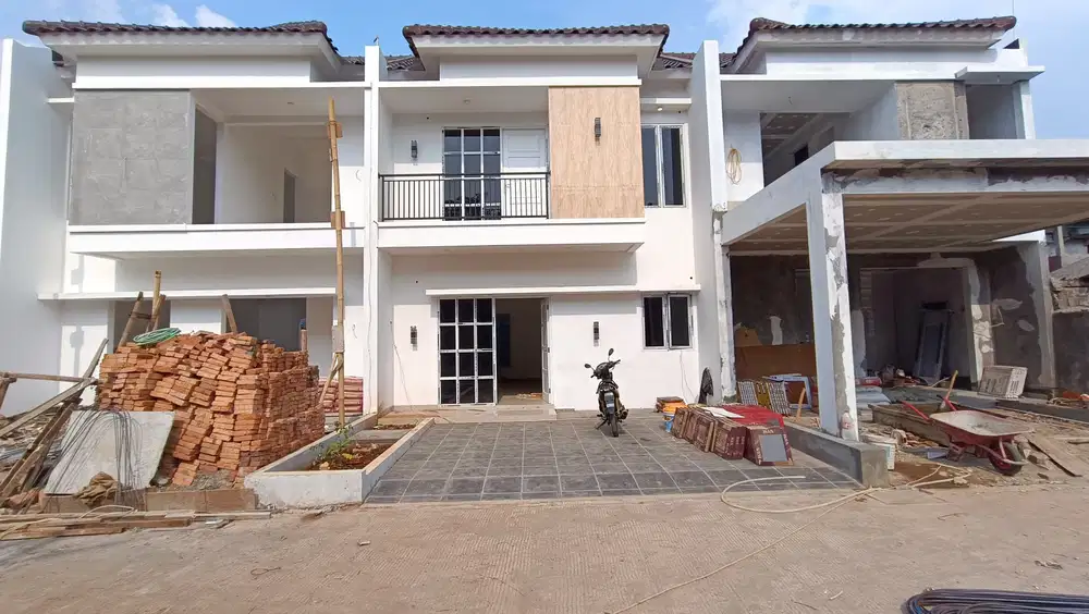 Rumah murah 2 lantai bata merah di jatibening selangkah ke lrt cikunir