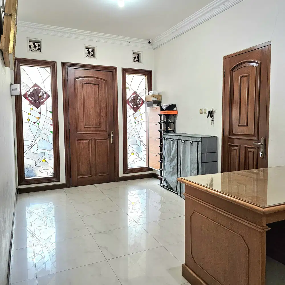 Di Jual Rumah Di Daerah Kopo(Taman Holis Indah)