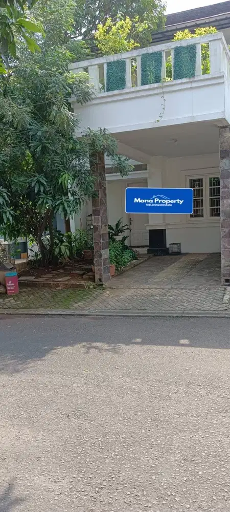 Rumah mungil asri & nyaman Kota Wisata Cibubur