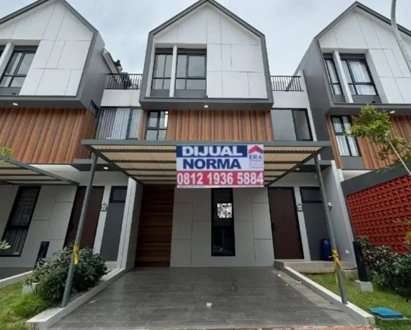 DIJUAL RUMAH BARU 3 LANTAI DI KOTA WISATA