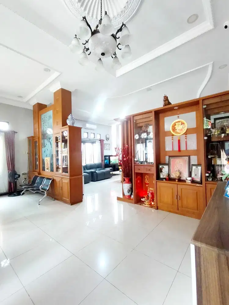 Villa Hook Cemara Asri