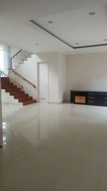 jual cepat Rumah Greenwich cluster Whitsand Bsd city