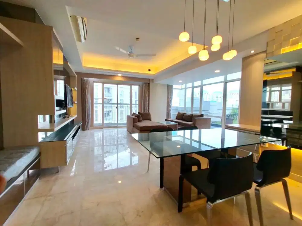 Disewakan tipe 3br apartment royal mediterania garden,best view