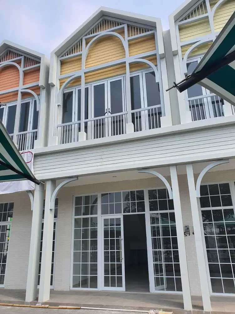 Ruko Sunset Avenue Citra 8 Hadap Danau