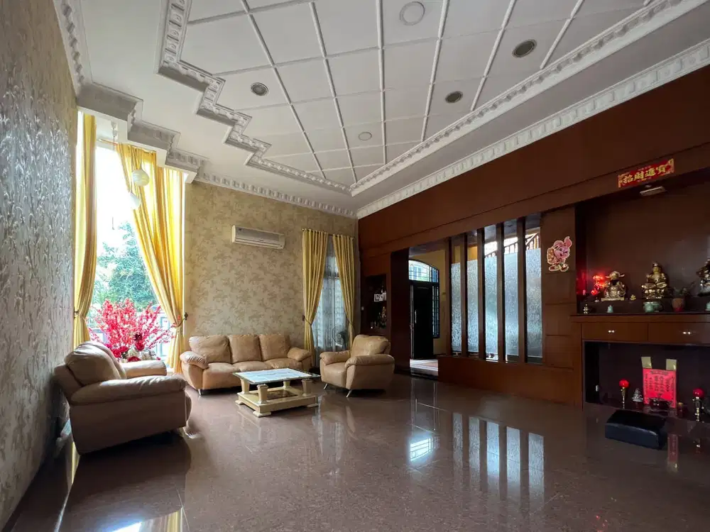 Villa Hook Siap Huni di komplek Cemara Asri jalan Kasuari