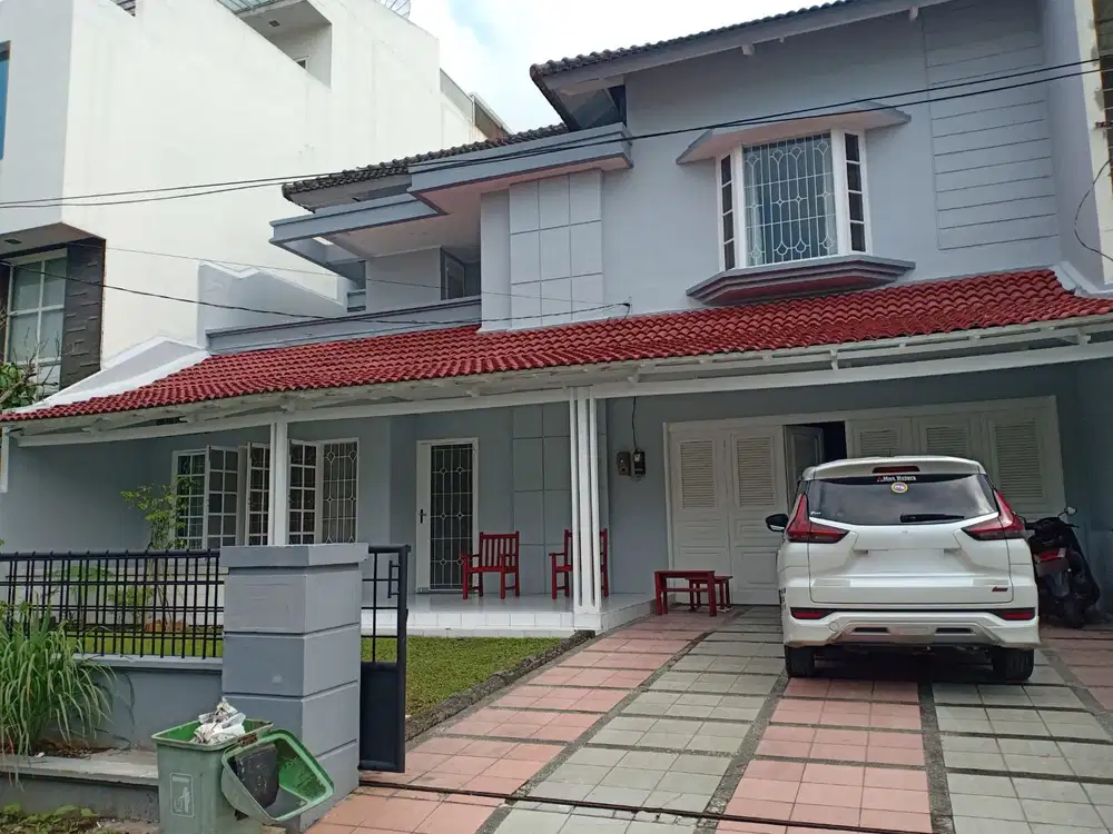 Villa di Komplek Taman Malibu Indah