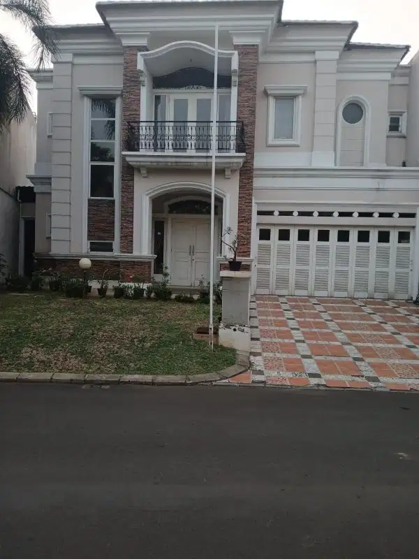 jual cepat Rumah Emerald PHG gading serpong deket sms