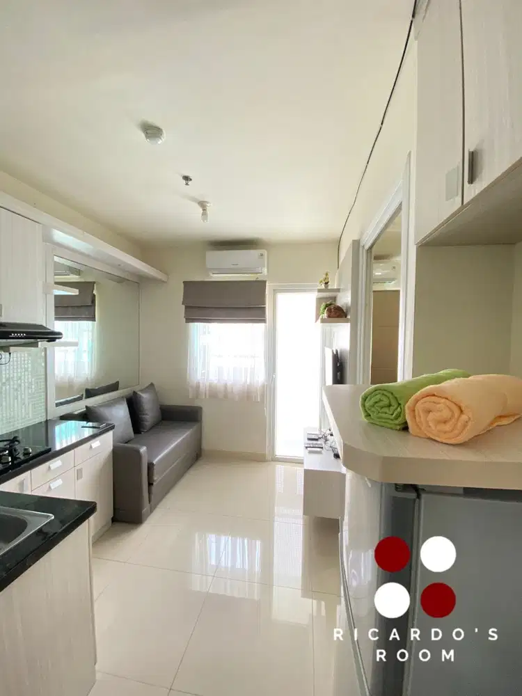 DI SEWAKAN!!! Apartemen Green Pramuka City di Atas Mall