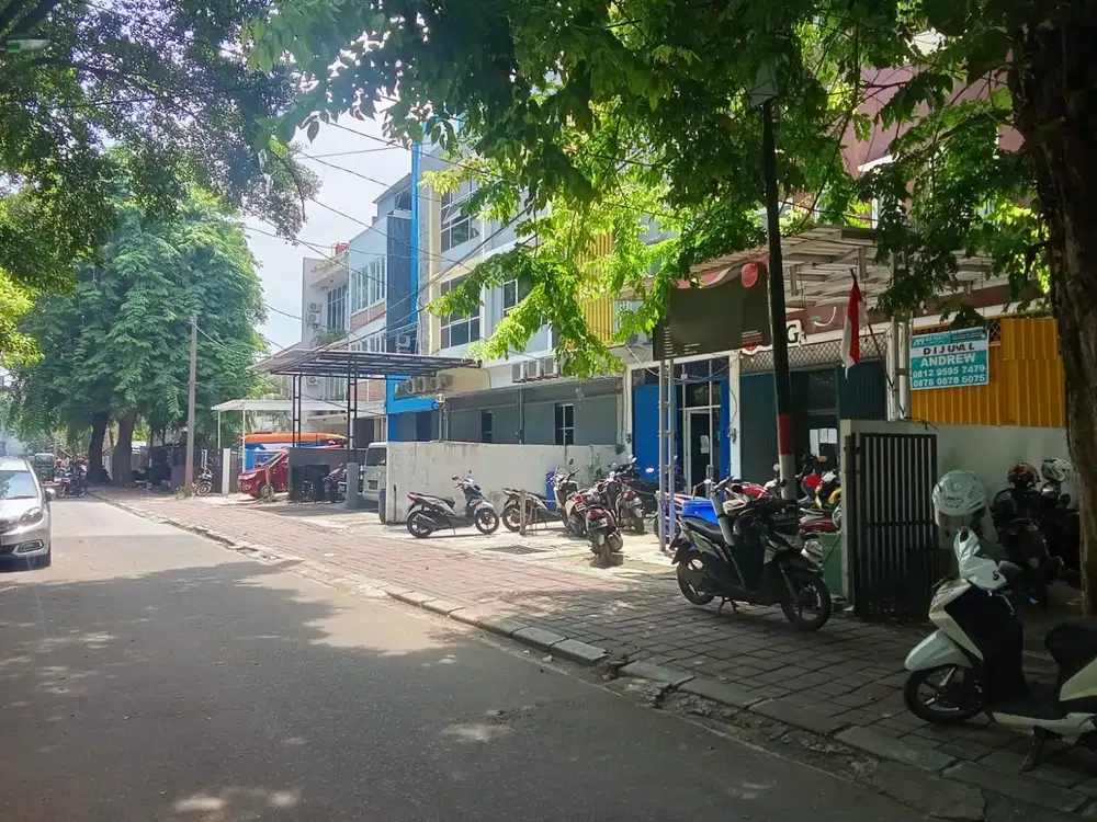 Ruko Jalan Ende SHM Murni Zona Komersil 3 Lantai Siap Pakai