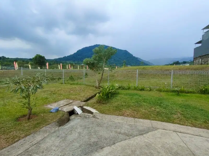 Dijual rumah view gunung cluster Sentul city Bogor Babakan Madang