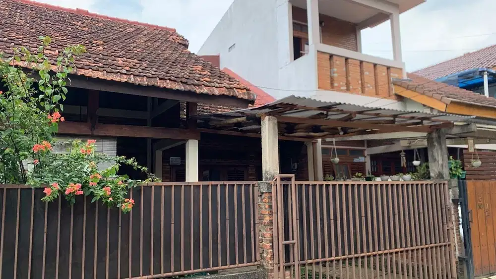 Dijual Rumah siap huni di Perum.Griya Asri BSD, Kel.Jelupang, TangSel.