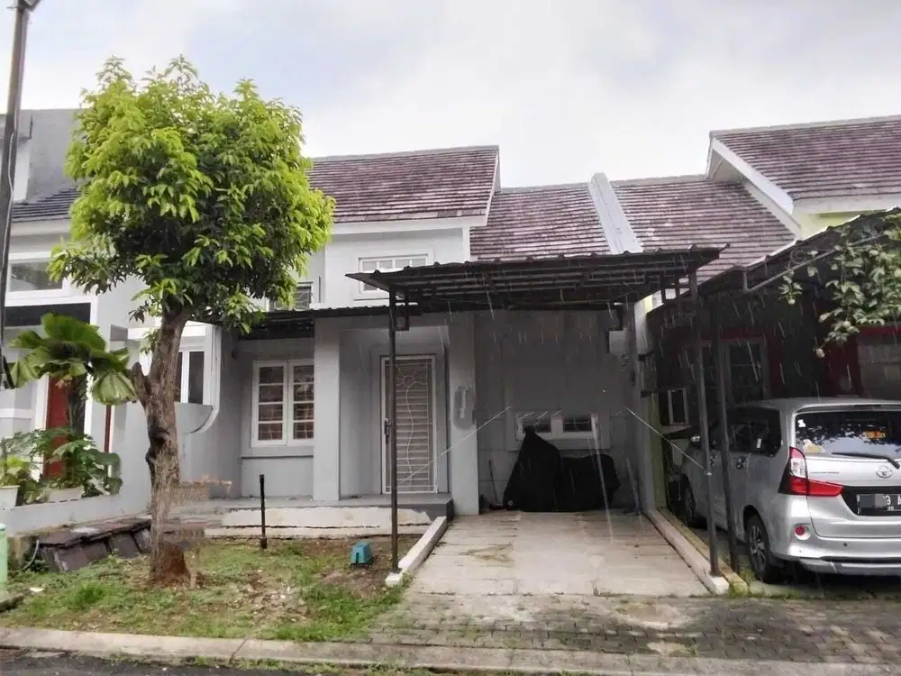 Dijual Rumah Murah Luas 105 m Lokasi Straregis dekat Tol Kota Wisata