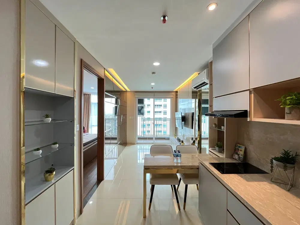 Apartment Lux di The Reiz Condo