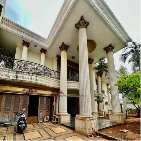 Dijual Rumah clasic murah di kebayoran baru,jakarta selatan