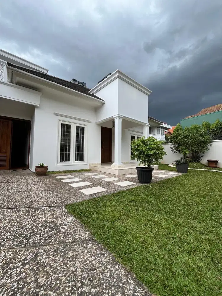 Rumah Mewah Siap Huni di Cilandak, Jakarta Selatan