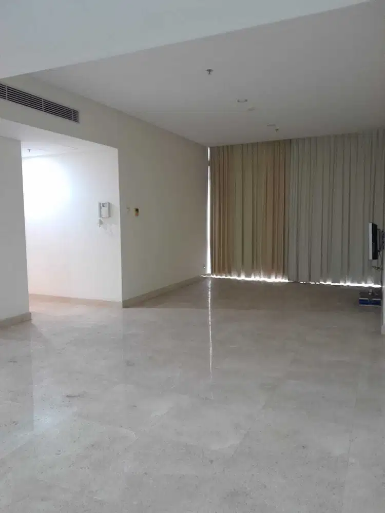 DIJUAL APARTEMEN THESUMMIT KELAPA GADING 42m2 NYAMAN,LANTAI 21,KODE JF